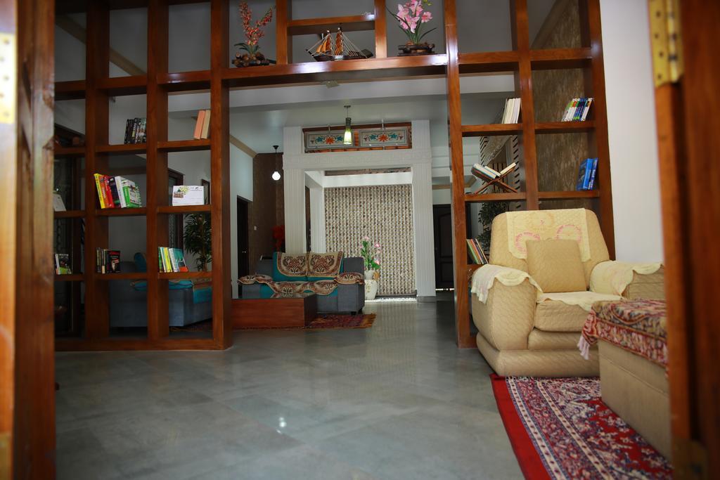 Periyar Villa Home Stay - 提喀迪 外观 照片